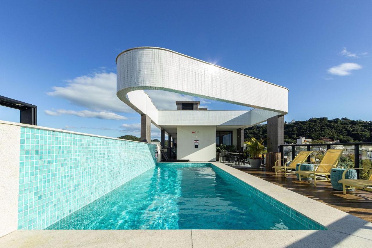 Aion Suites 303 - Lindo Apartamento Com Vista Para O Mar, A 60M Da Praia De Bombinhas, Com Piscina E Academia No Rooftop. Exterior foto