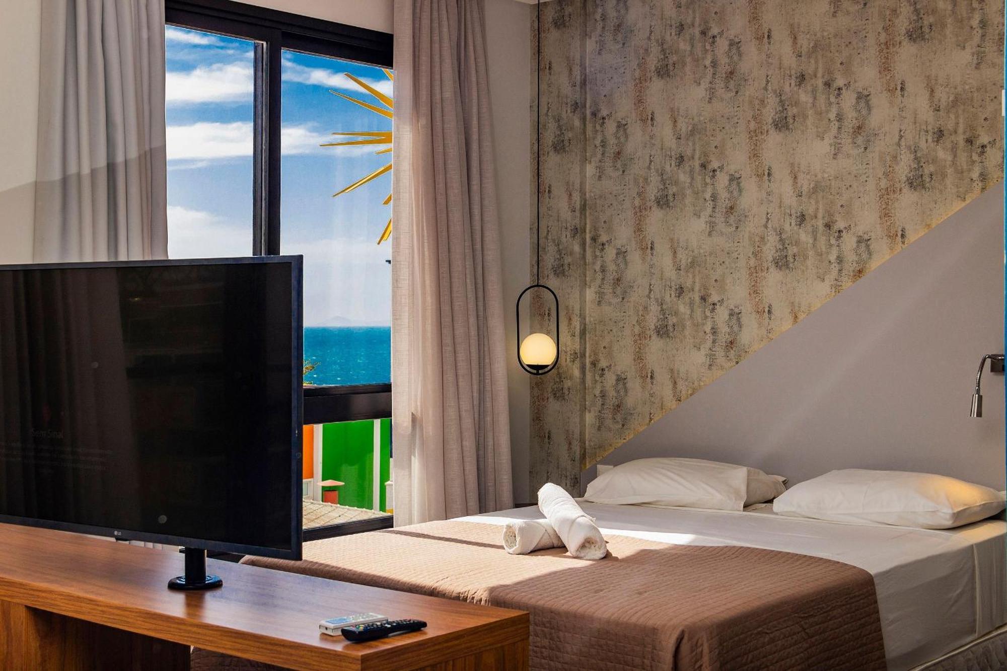 Aion Suites 303 - Lindo Apartamento Com Vista Para O Mar, A 60M Da Praia De Bombinhas, Com Piscina E Academia No Rooftop. Exterior foto